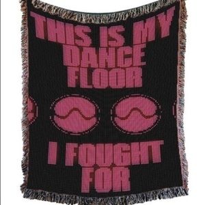 Lady Gaga X VMA blanket brand new SOLD OUT free woman